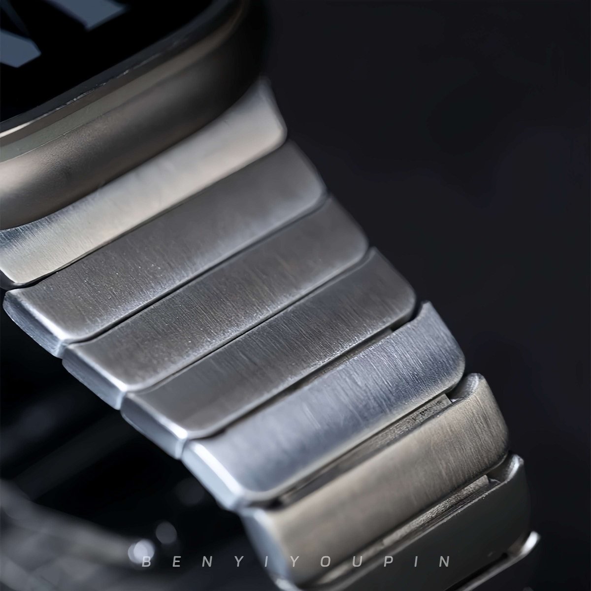 Steel Heart strap compatible with Apple Watch