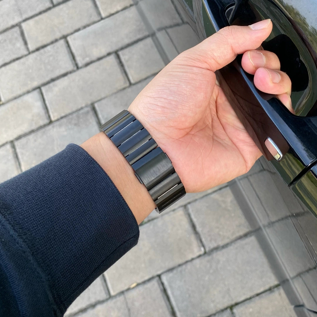Navigator Series Premium Titanium Band for Apple Watch
