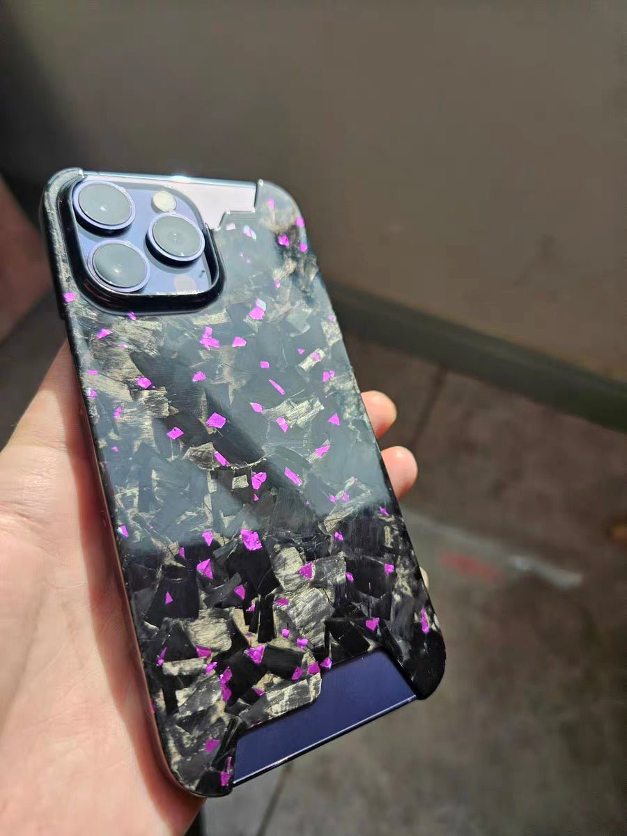 Luxury forged gold foil carbon fiber phone case for iPhone.