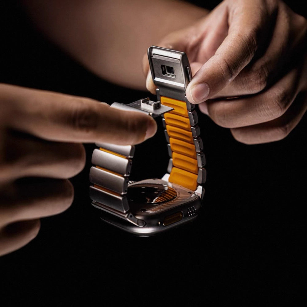 Aviator Titanium Fluoroelastomer Magnetic Strap for Apple Watch