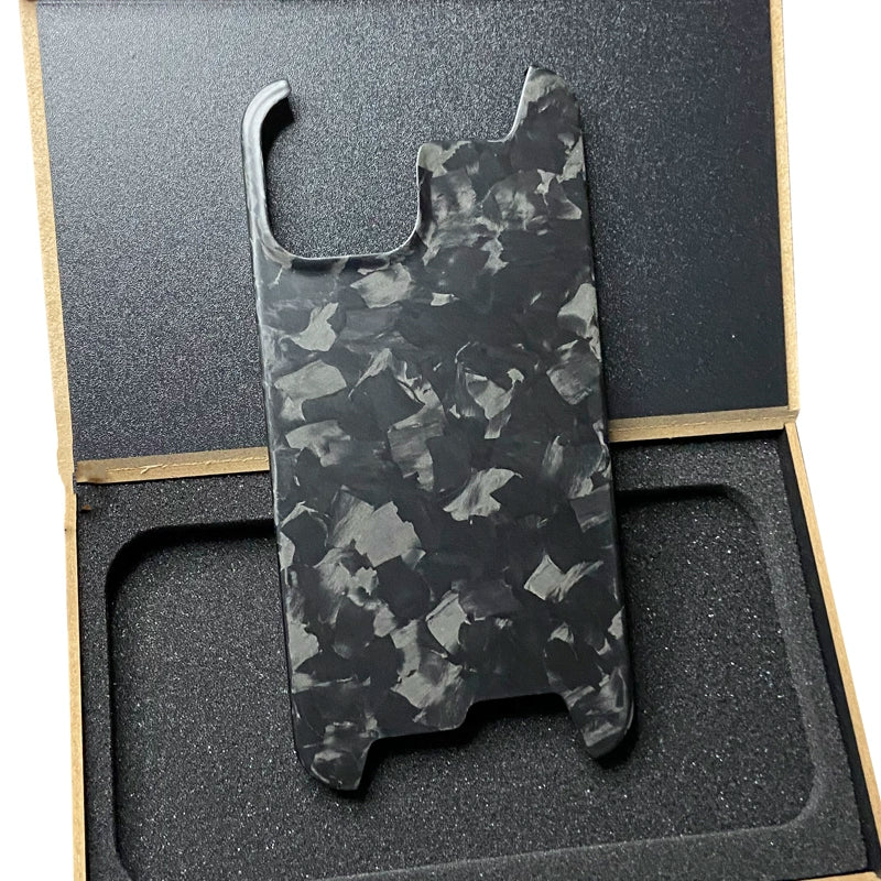 Luxury forged gold foil carbon fiber phone case for iPhone.